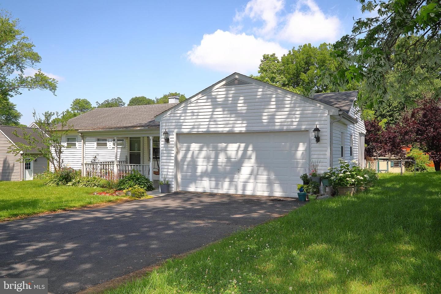68 Pilgrim Drive photo 2