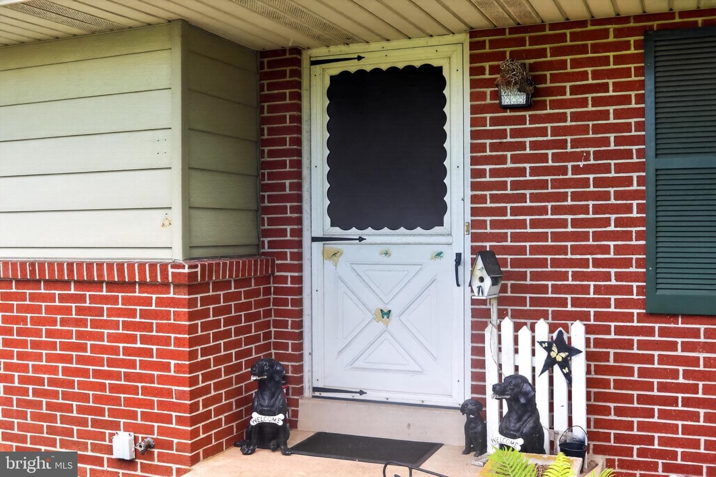 1106 Village Road photo 19