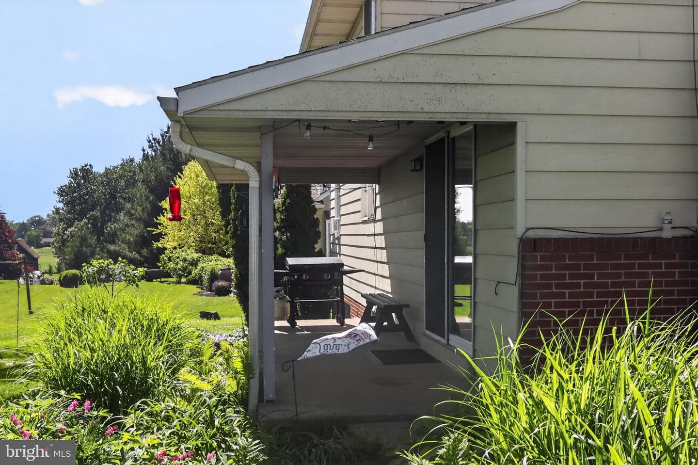 1106 Village Road photo 30