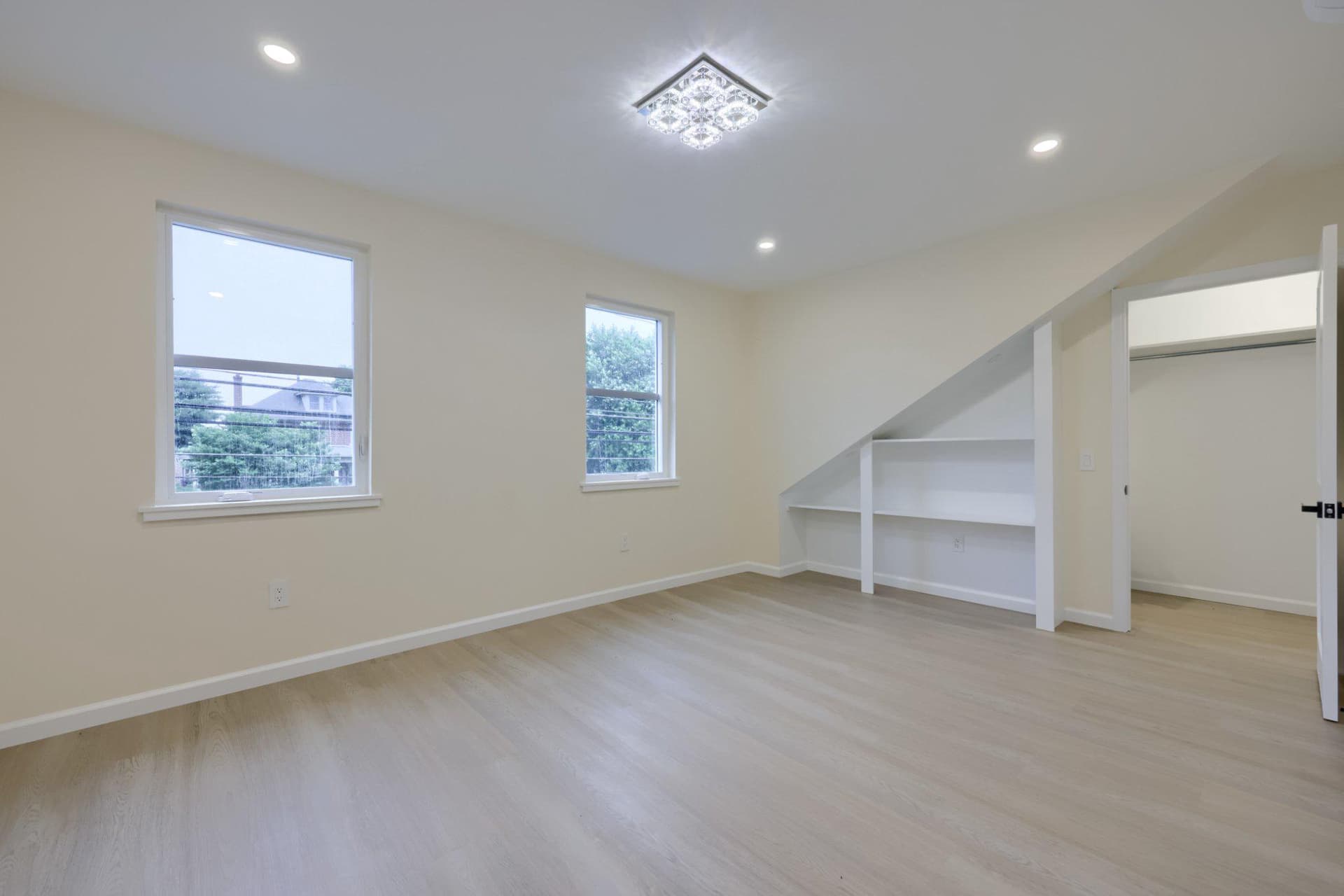 3308 Lincoln Highway E photo 38
