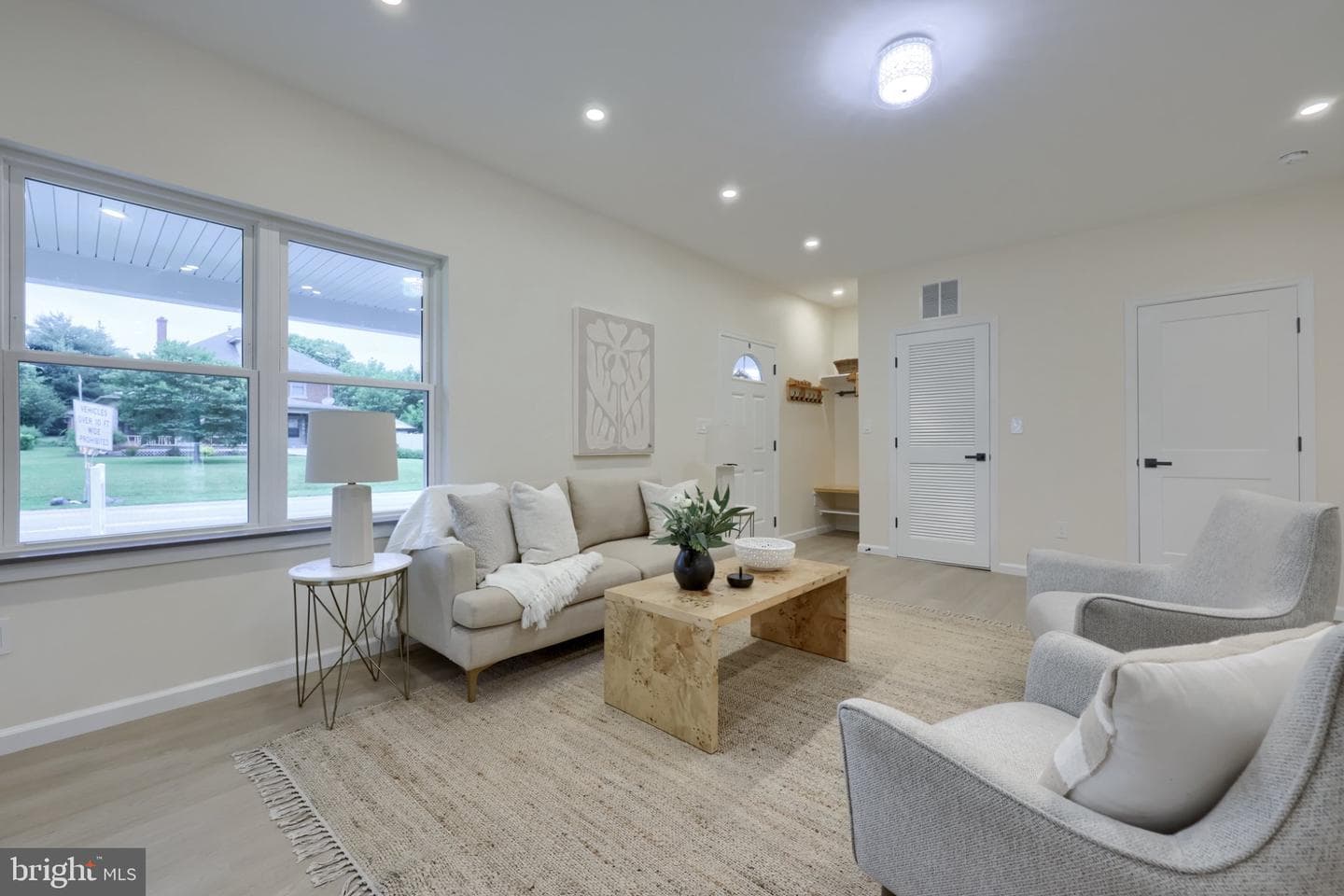 3308 Lincoln Highway E photo 8