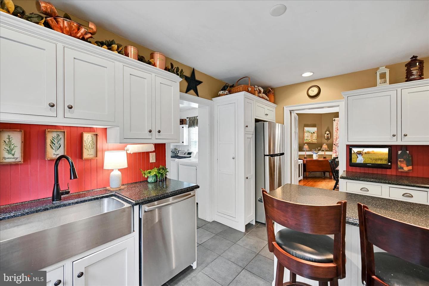 11 Union Avenue photo 64