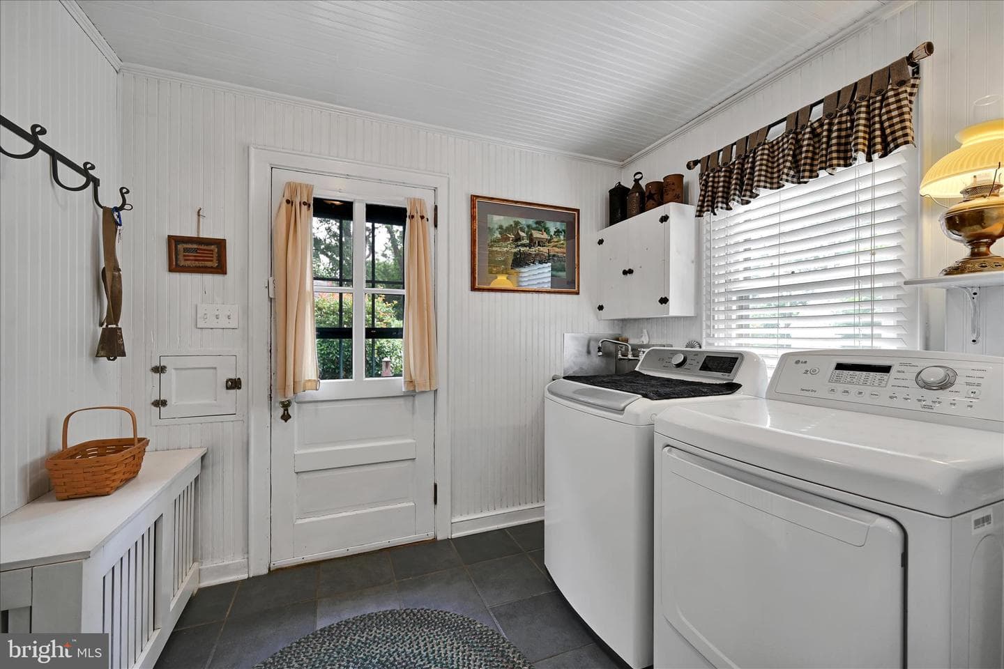 11 Union Avenue photo 82
