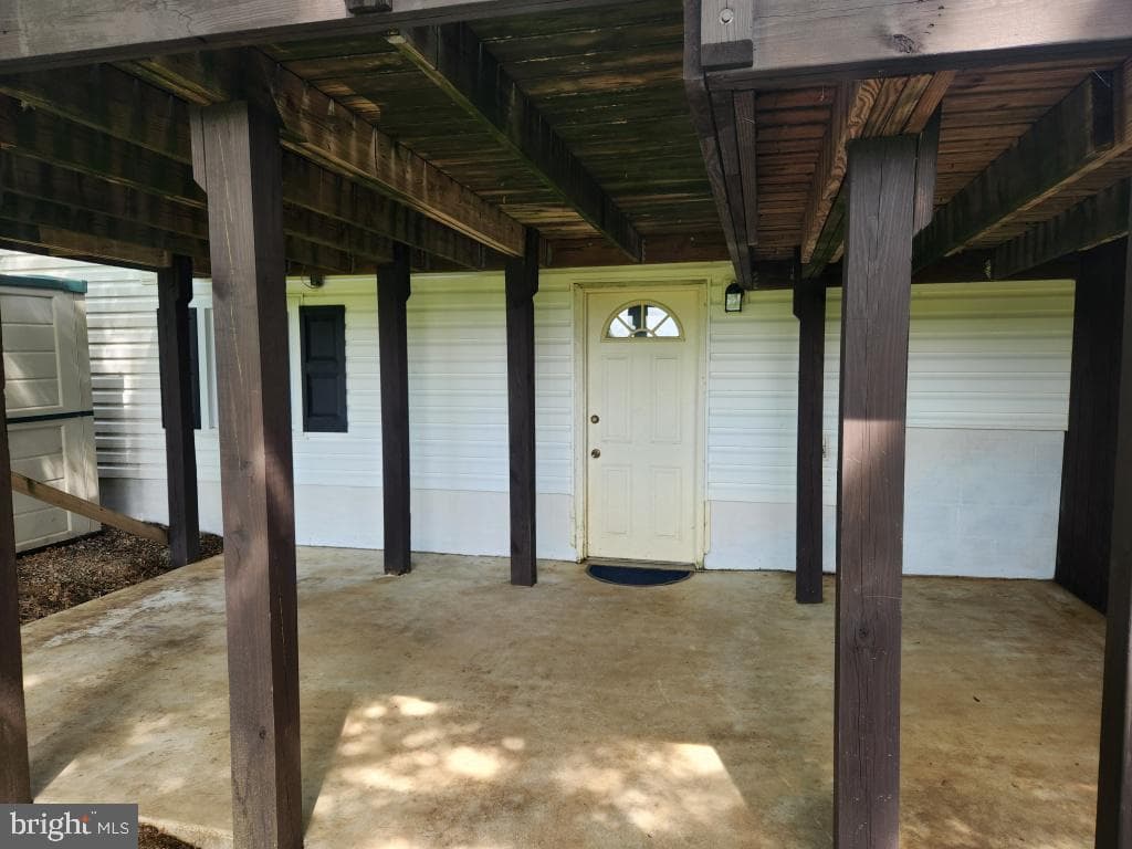 2132 Lyndell Drive photo 13