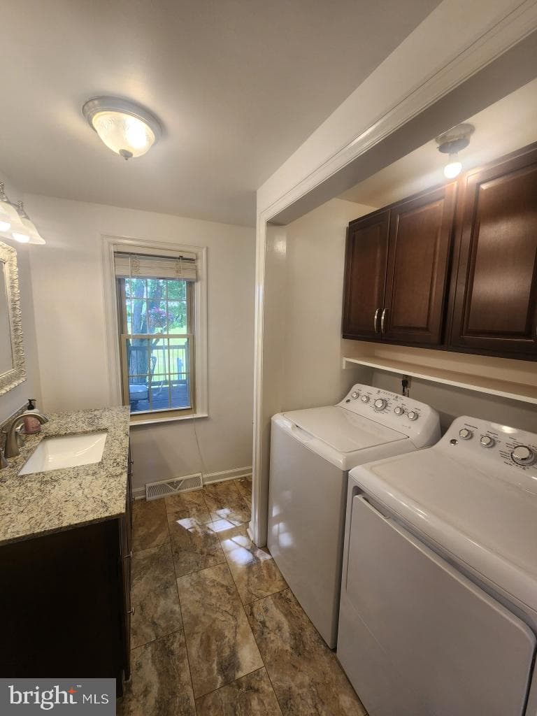 2132 Lyndell Drive photo 28