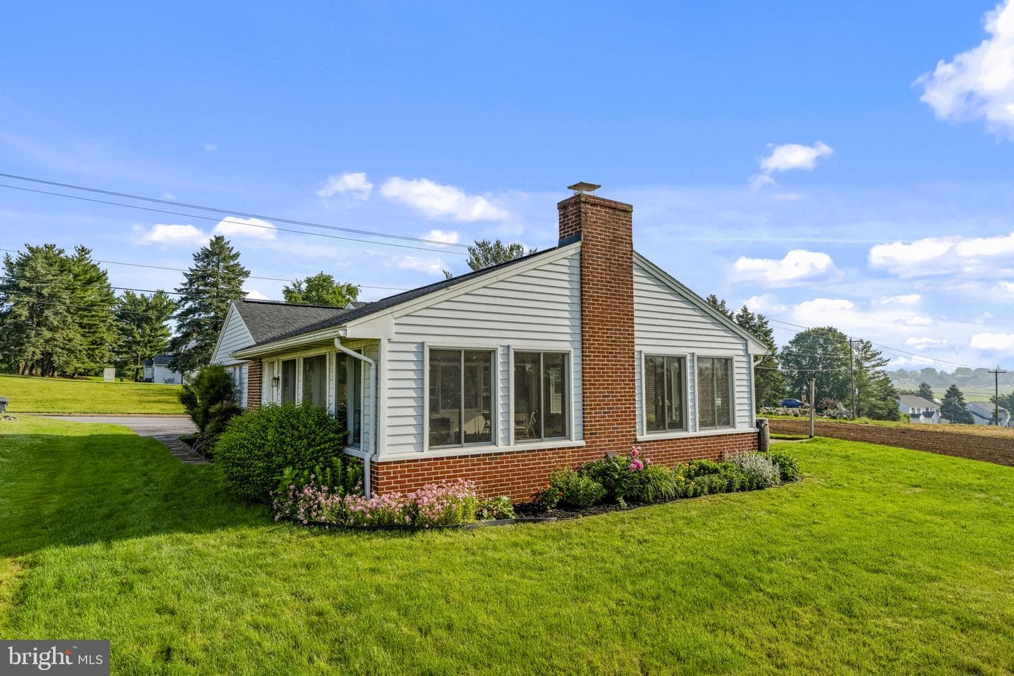 2136 Hobson Road photo 14