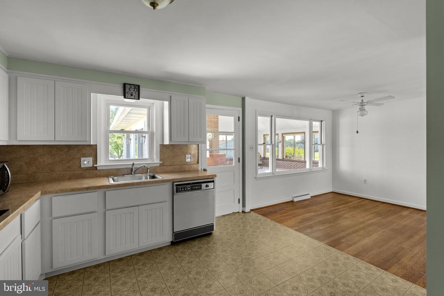 2136 Hobson Road photo 28
