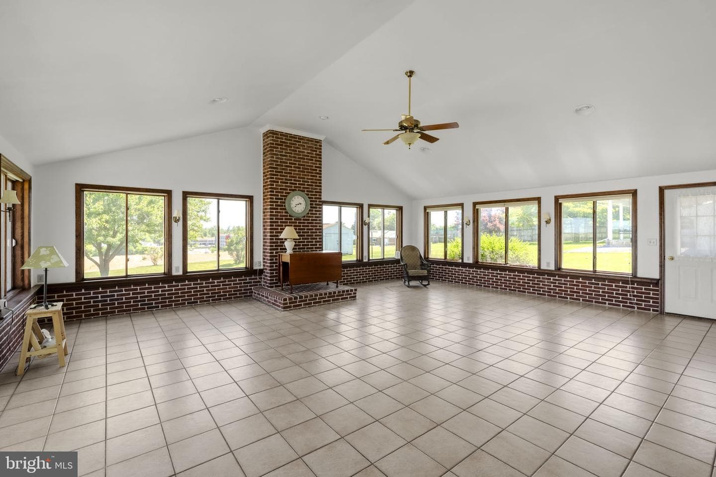 2136 Hobson Road photo 30
