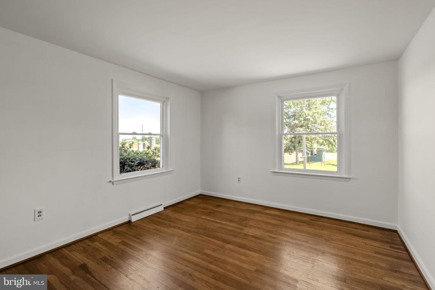 2136 Hobson Road photo 38