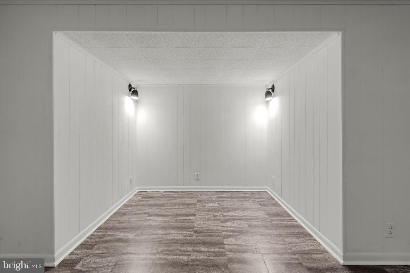 2136 Hobson Road photo 45