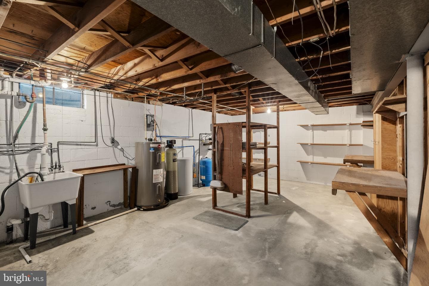 2136 Hobson Road photo 46
