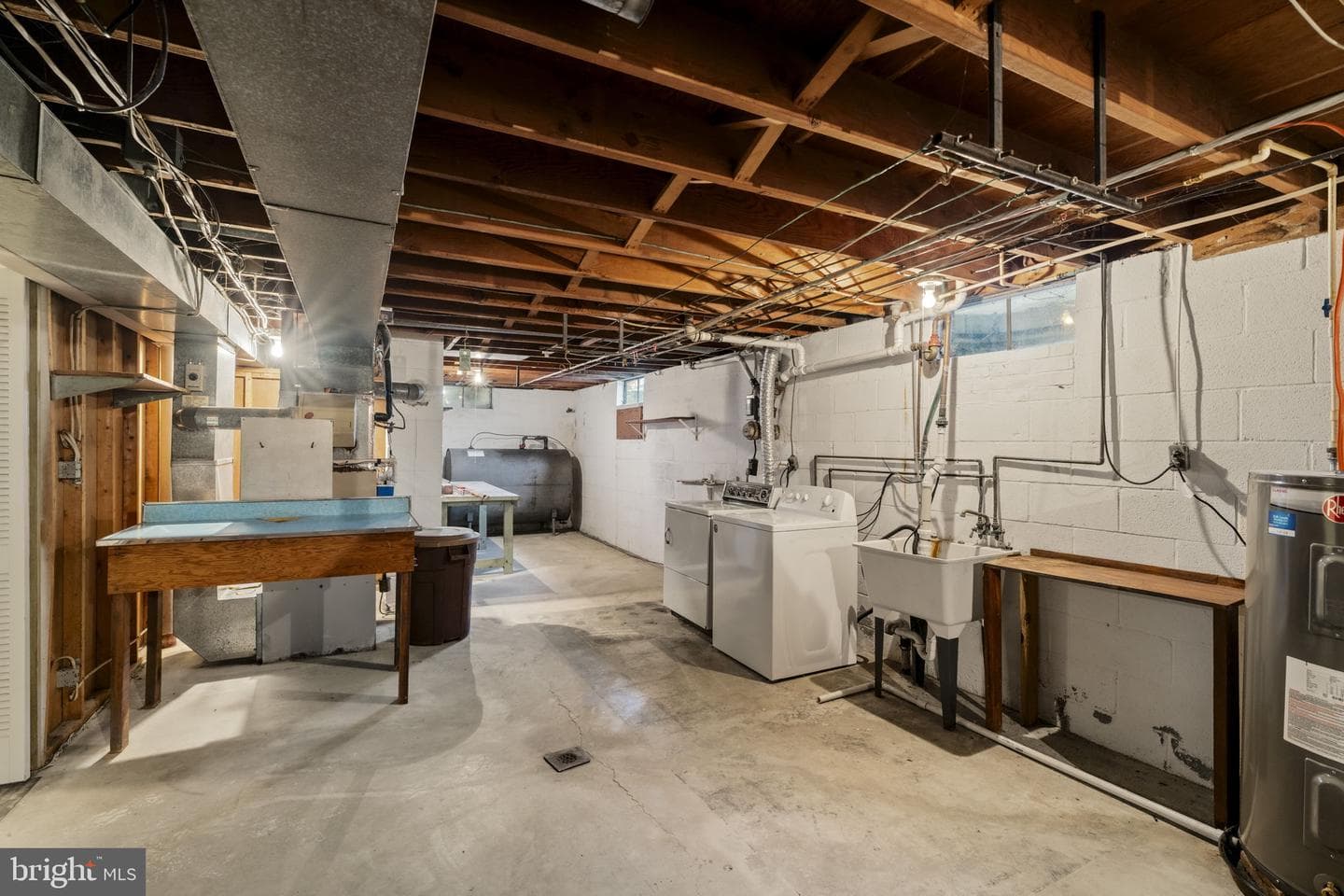 2136 Hobson Road photo 47