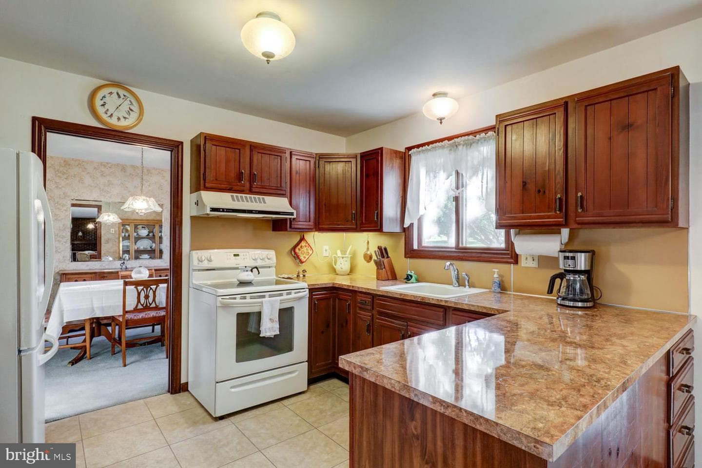 6121 Geneva Drive photo 12