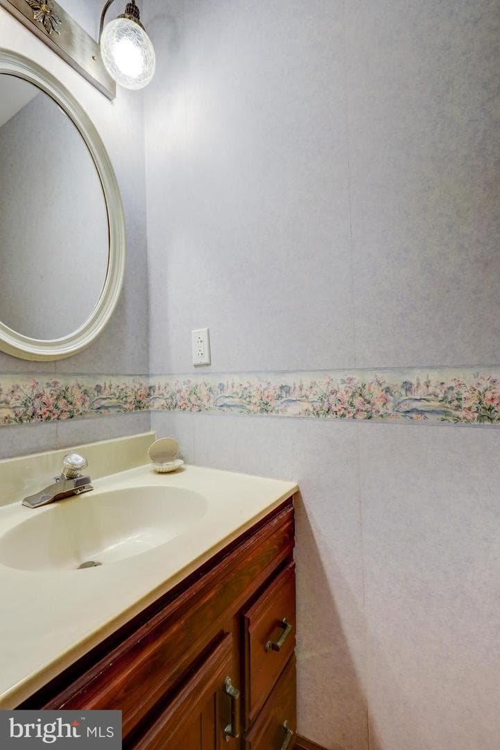 6121 Geneva Drive photo 21