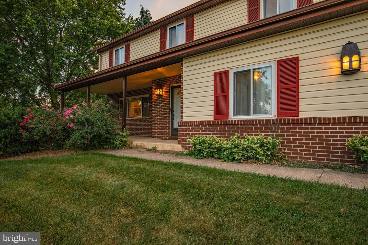 6121 Geneva Drive photo 3