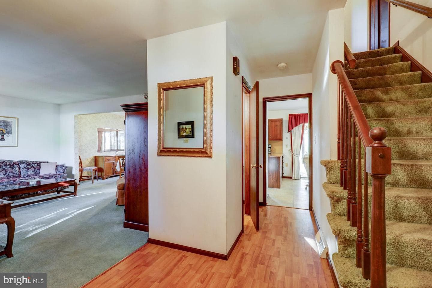 6121 Geneva Drive photo 6