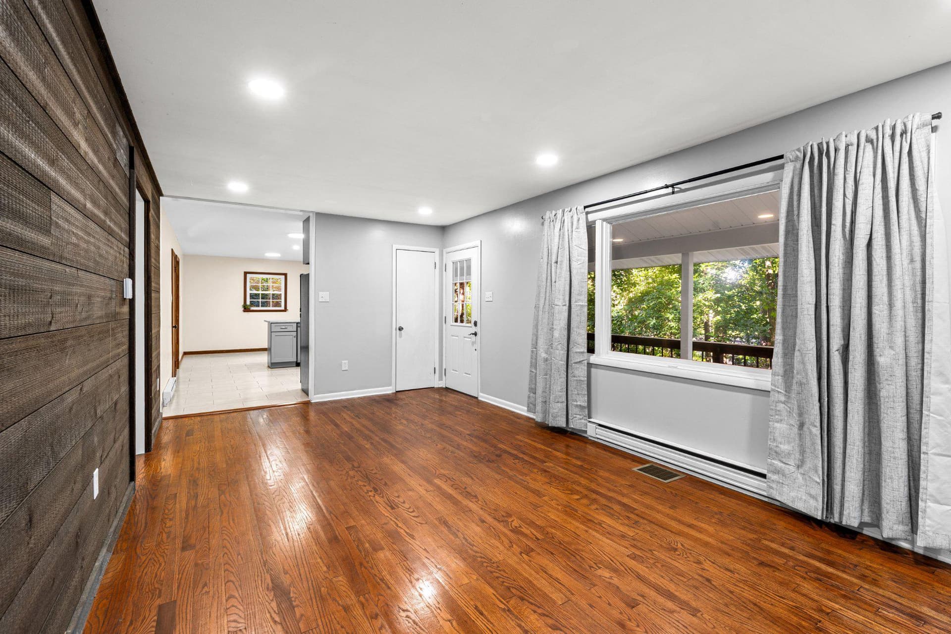 2835 Pinch Road photo 9