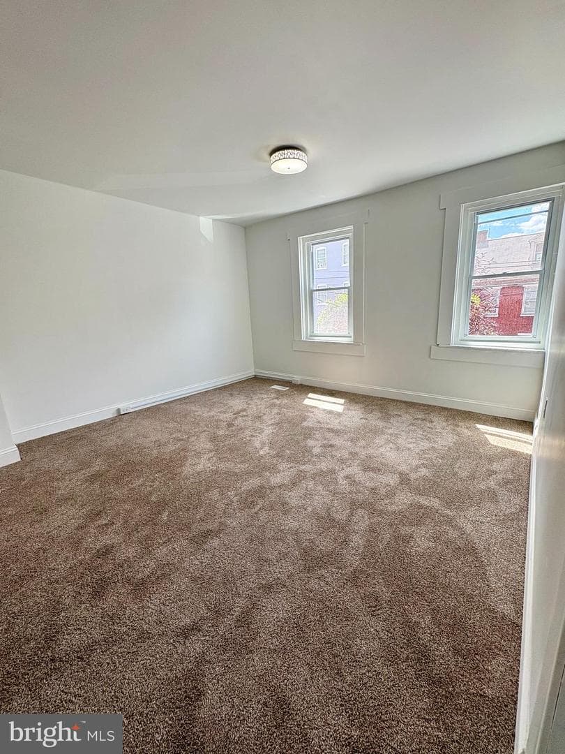 341 S Prince Street photo 14