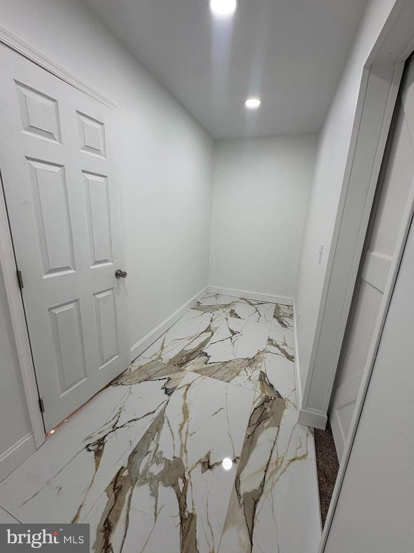 341 S Prince Street photo 16