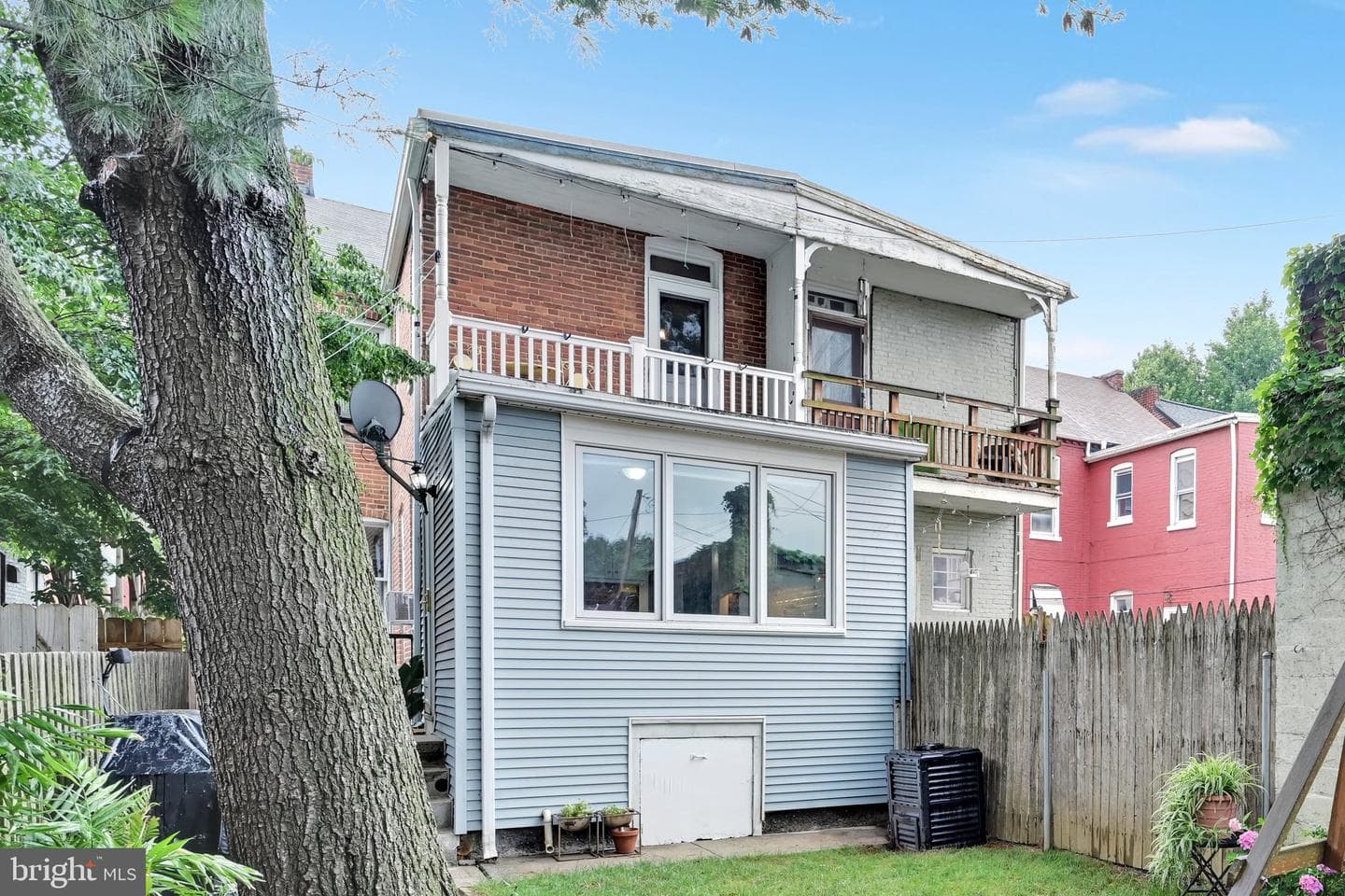 113 Nevin Street photo 35