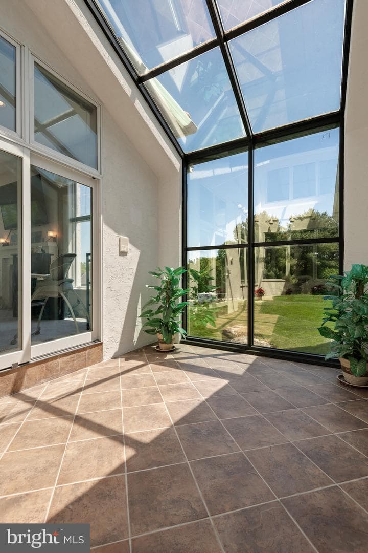 23 Deerfield Road photo 17