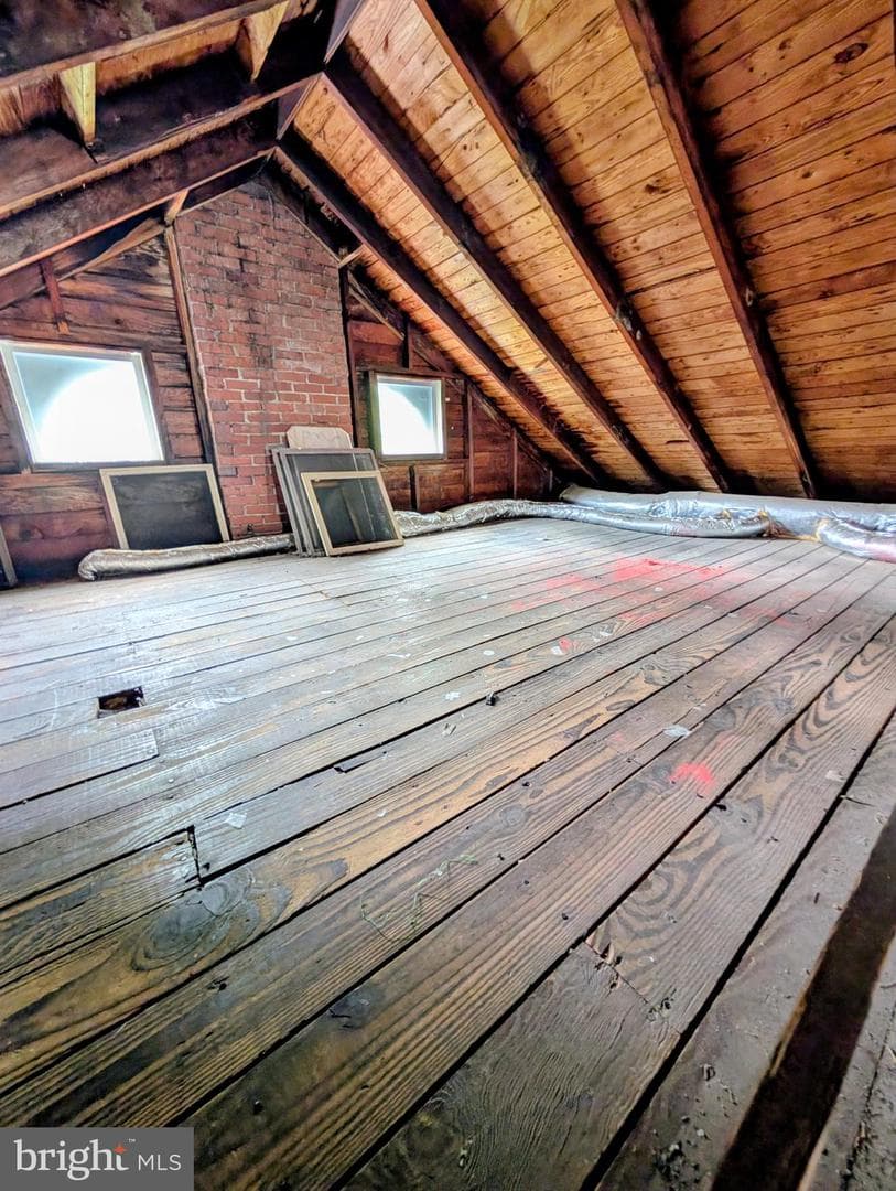 339 N Bridge Street photo 26