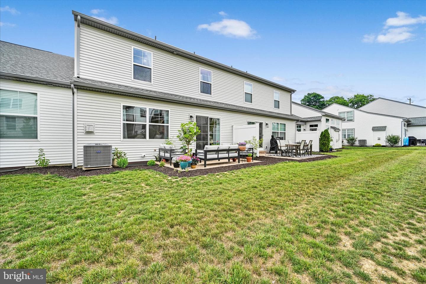 823 Talon Way photo 29