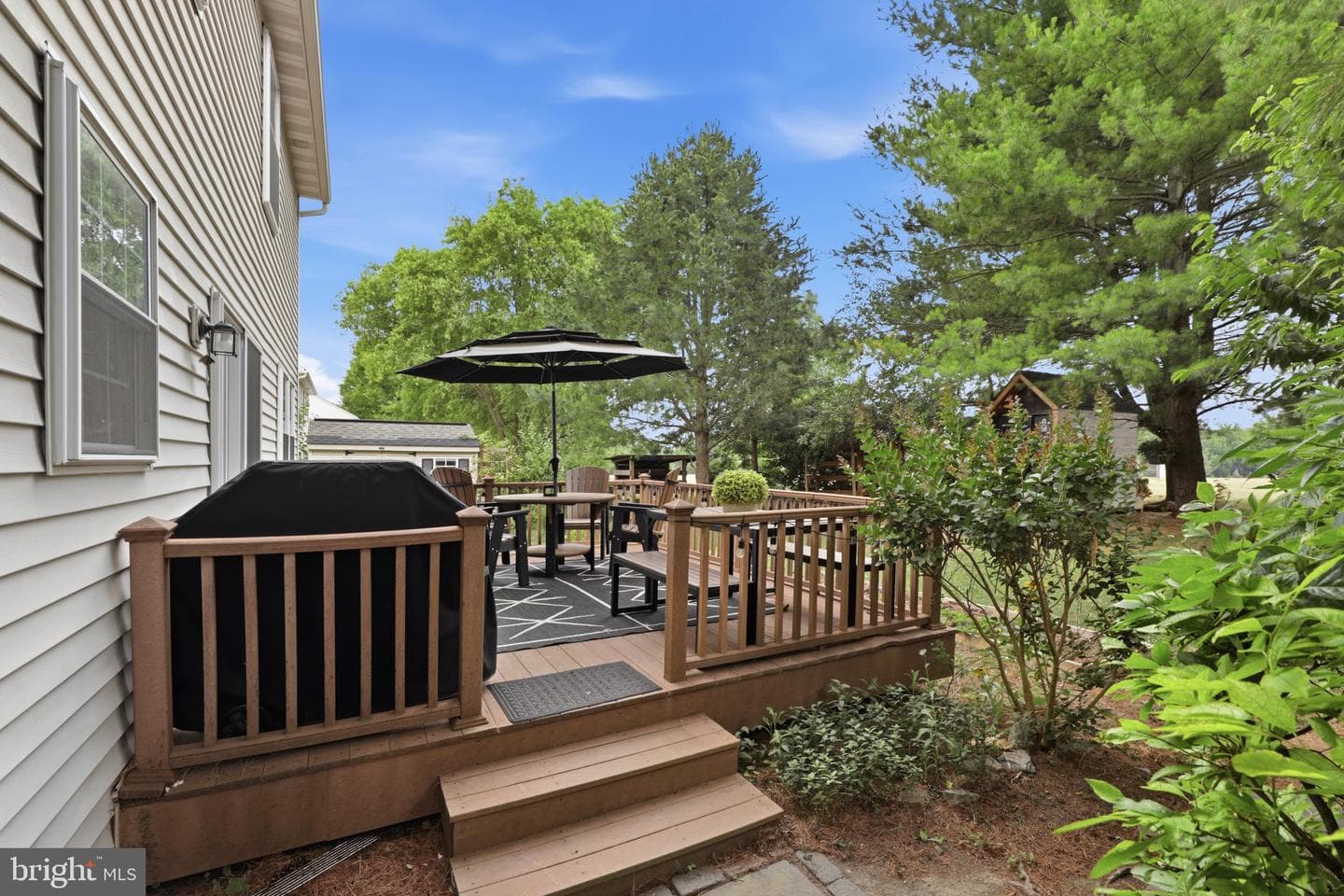 230 Cambridge Lane photo 48