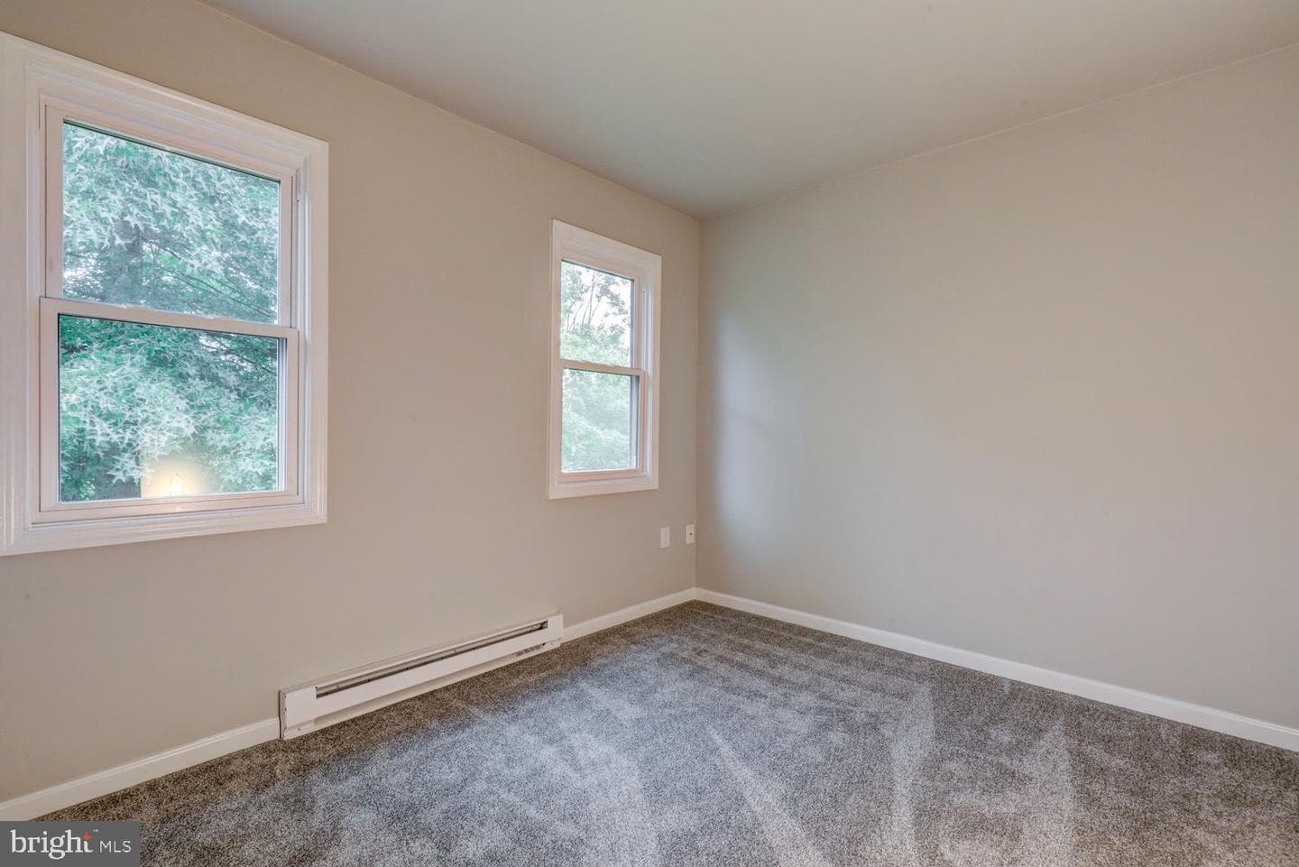 867 Oak Street photo 14