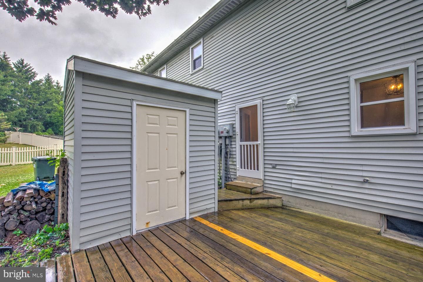 867 Oak Street photo 22