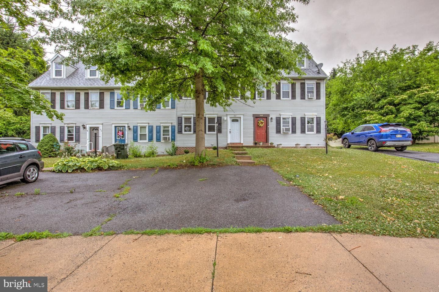 867 Oak Street photo 4