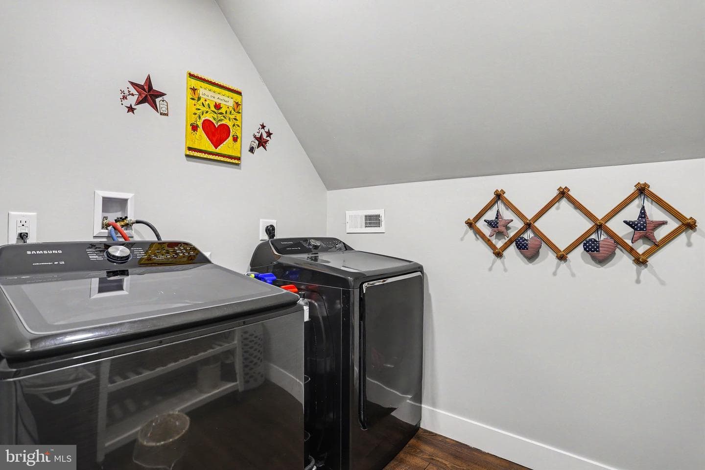 789 Colebrook Road photo 30