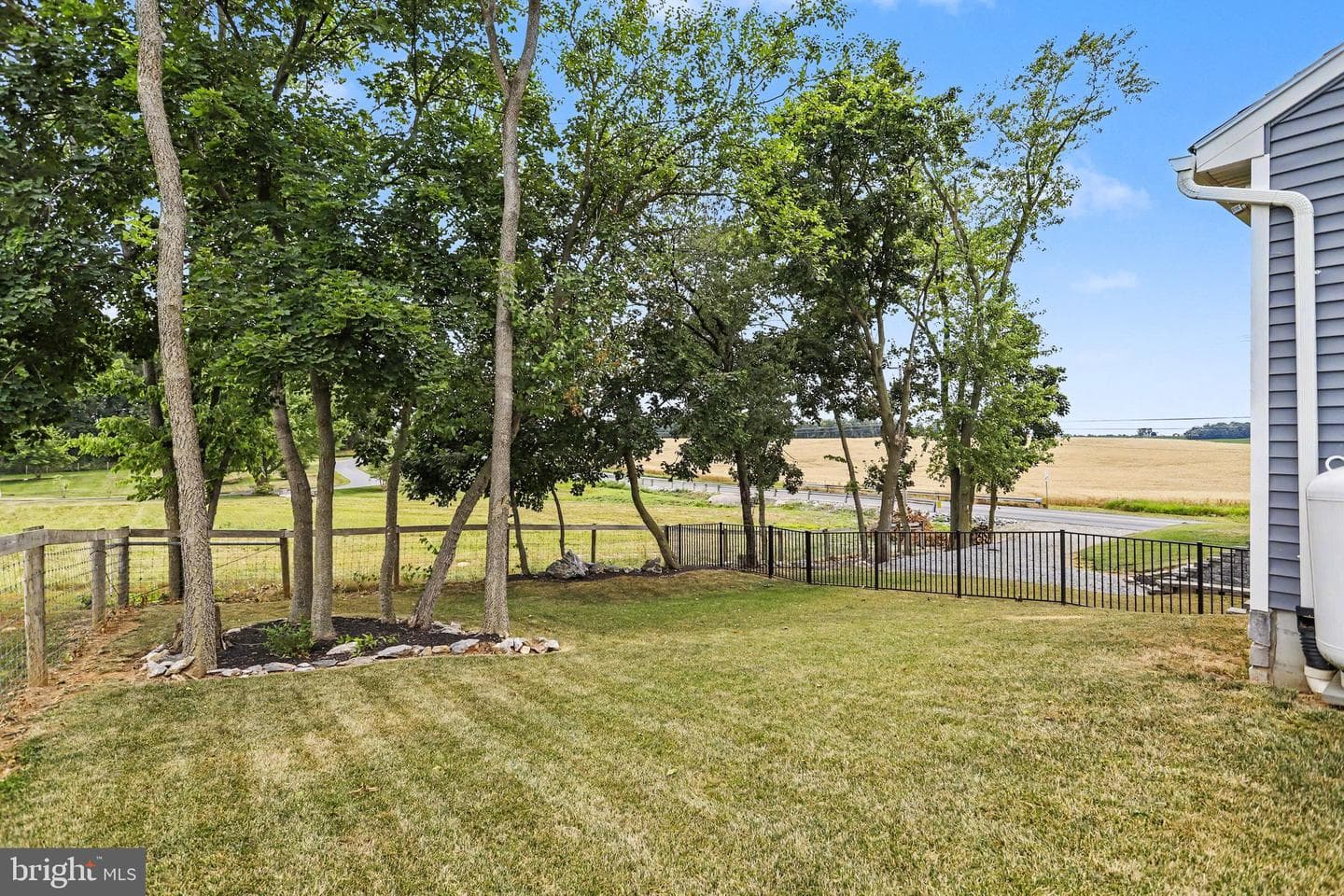 789 Colebrook Road photo 39