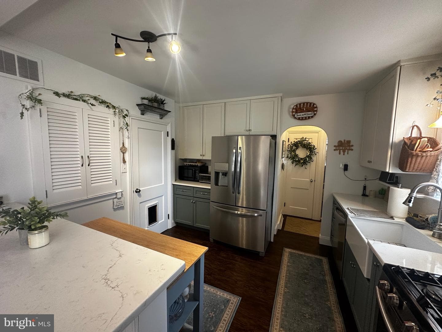1511 Clearview Avenue photo 26