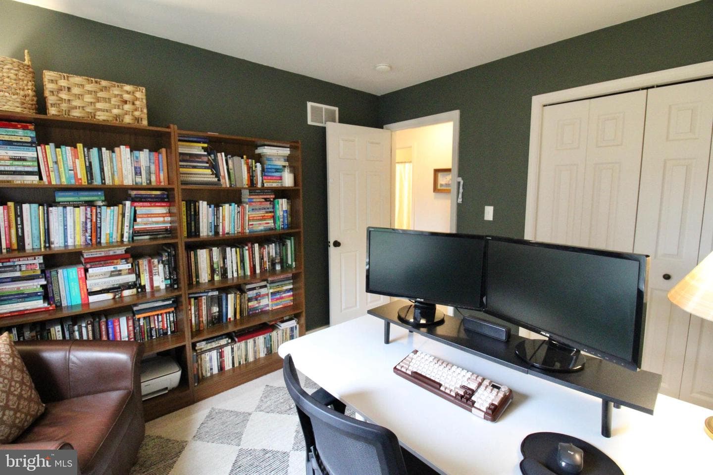 357 Deerfield Drive photo 26