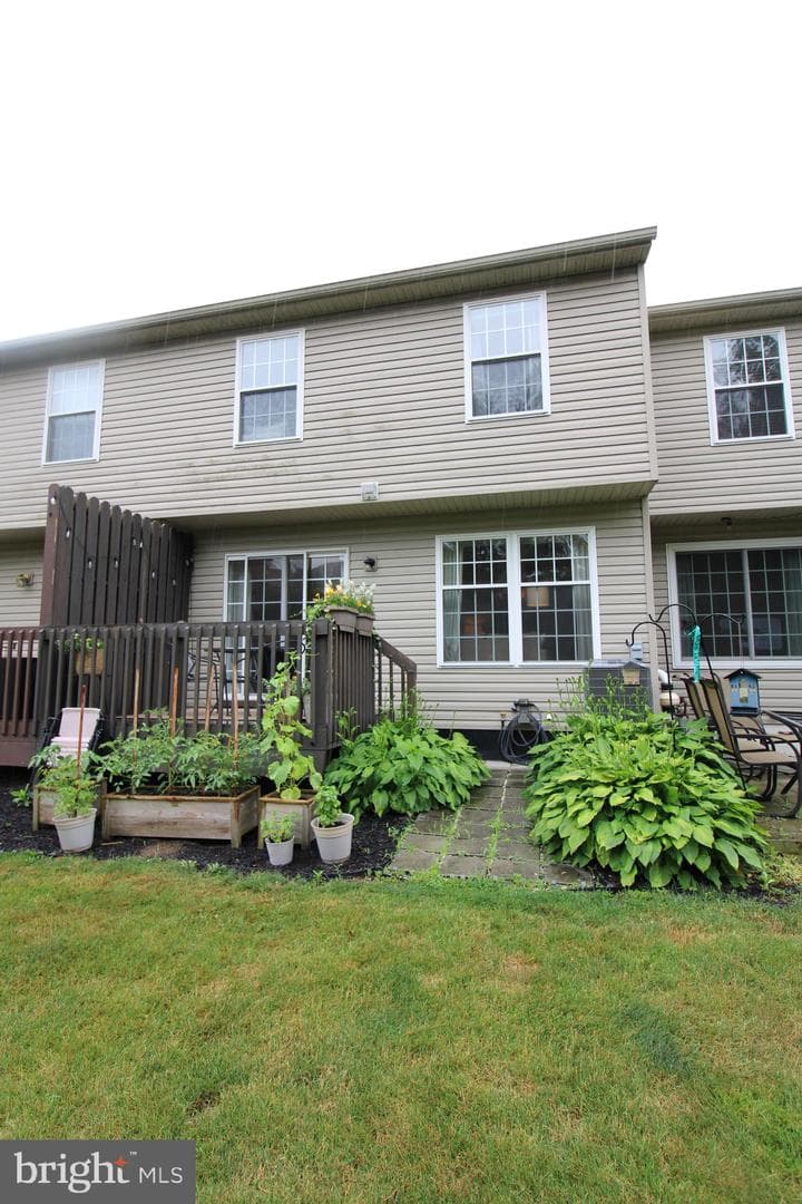 357 Deerfield Drive photo 44