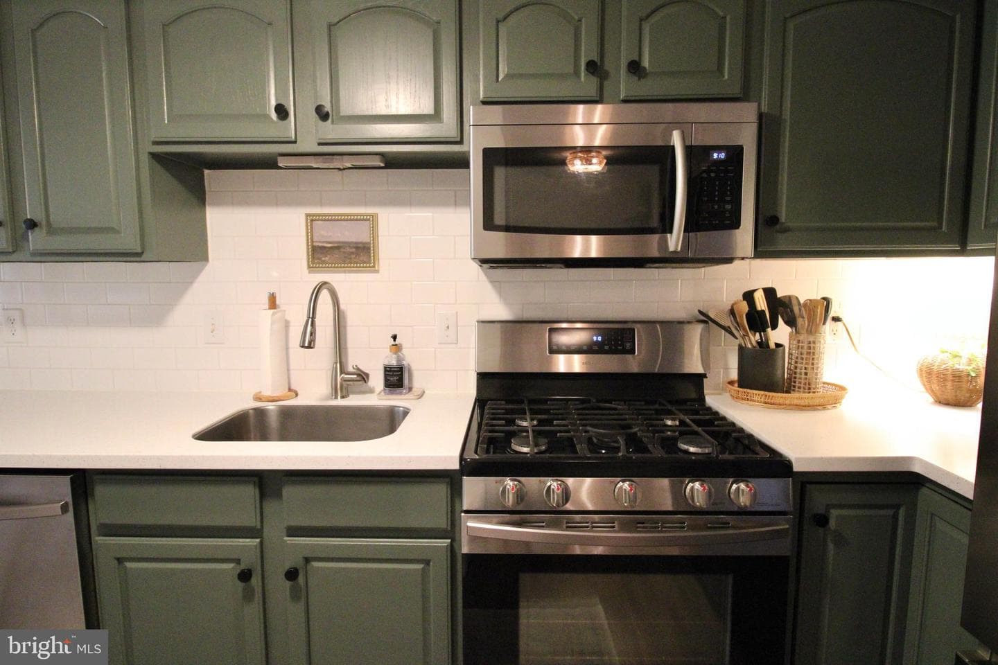 357 Deerfield Drive photo 9
