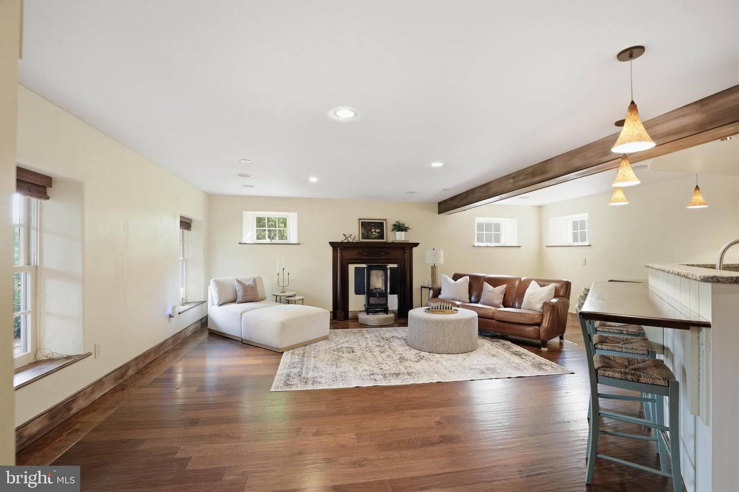 3646 Meadow View Rd photo 28