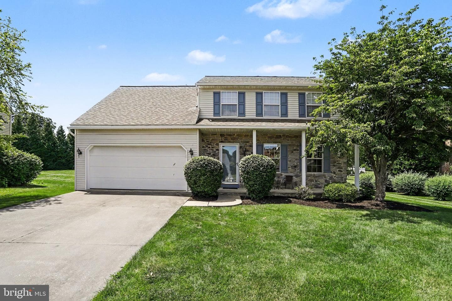 9 Baldwin Drive, Lancaster