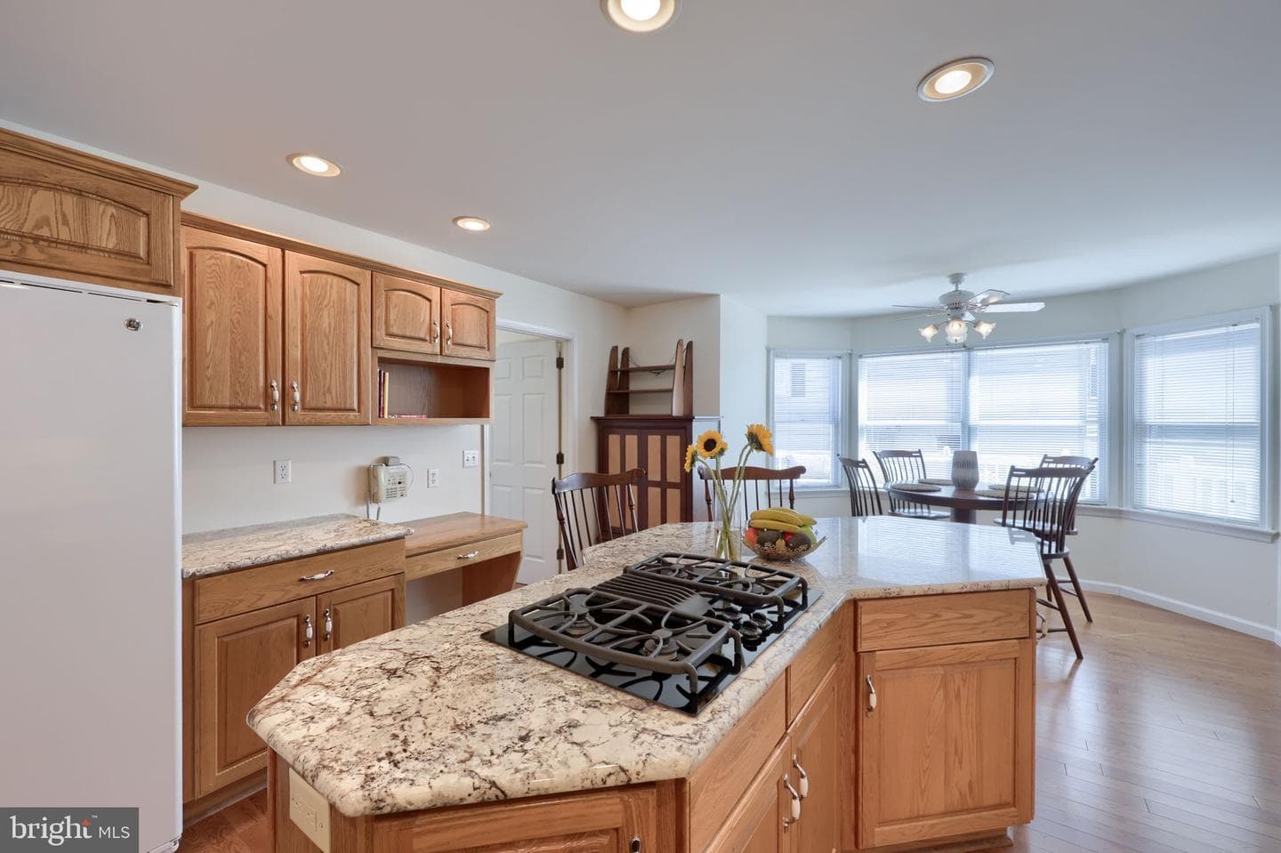 1015 Martin Avenue photo 15