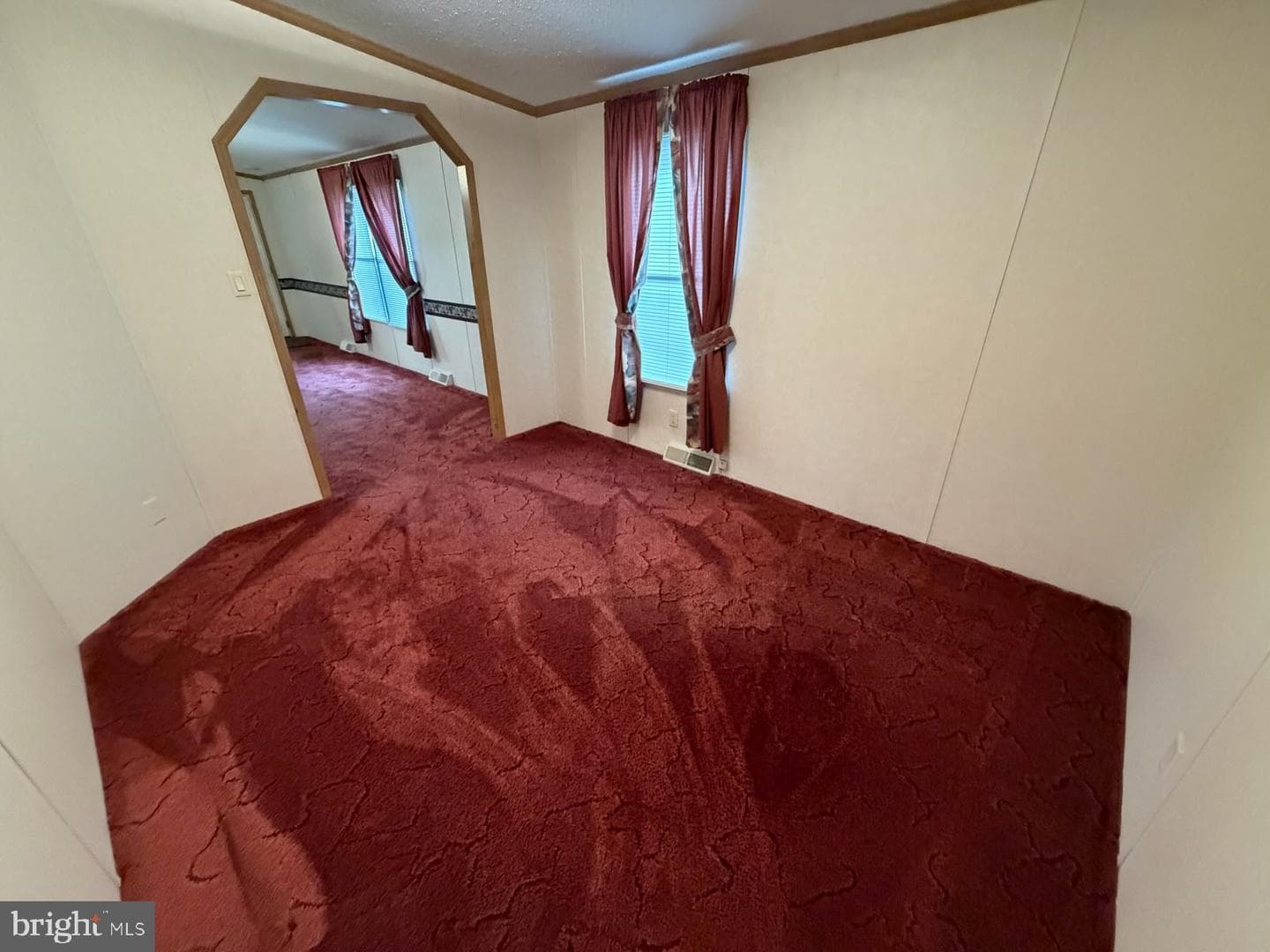 215 Pheasant Ridge Circle photo 6