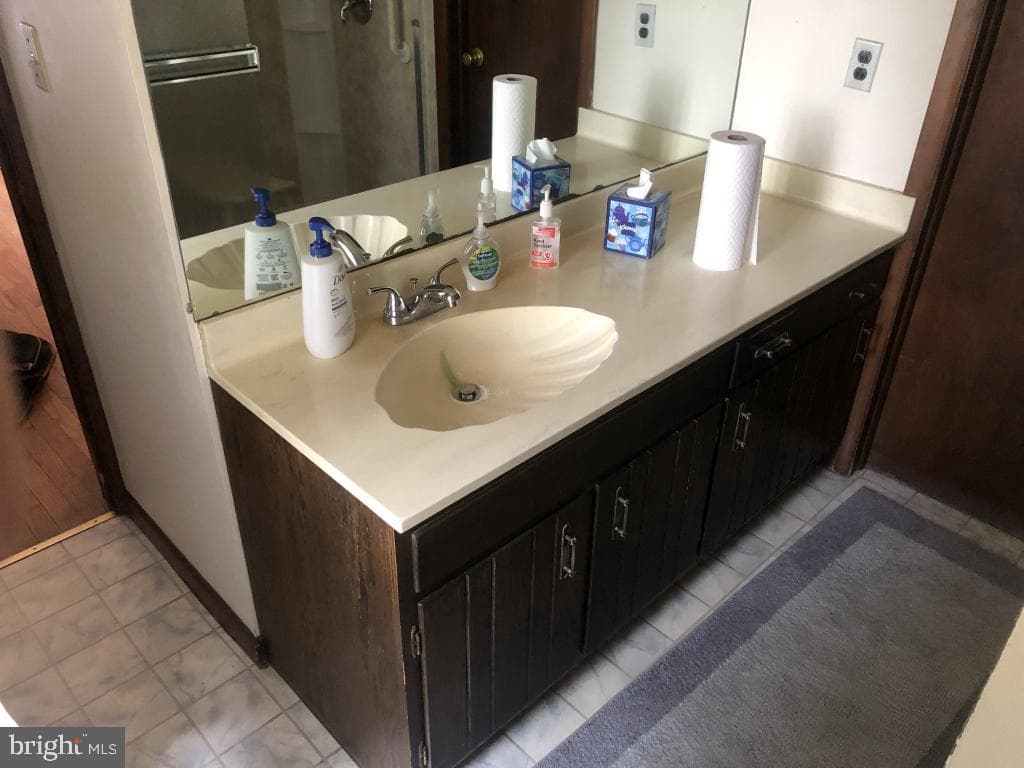 246 Brown Road photo 14