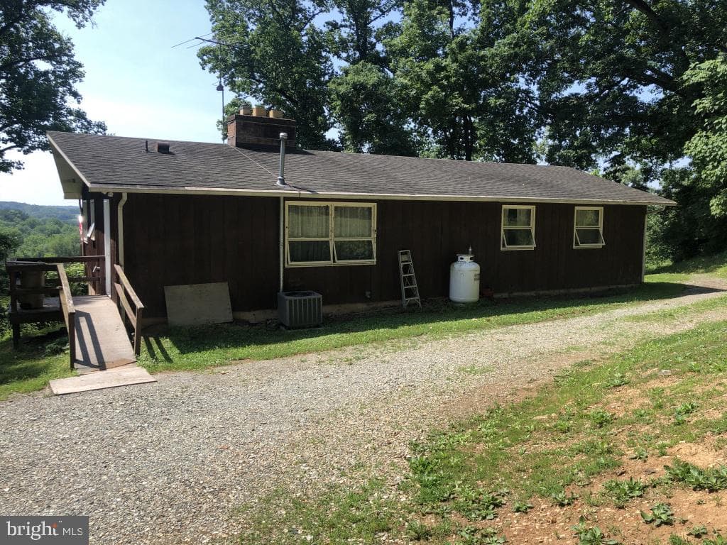 246 Brown Road photo 4