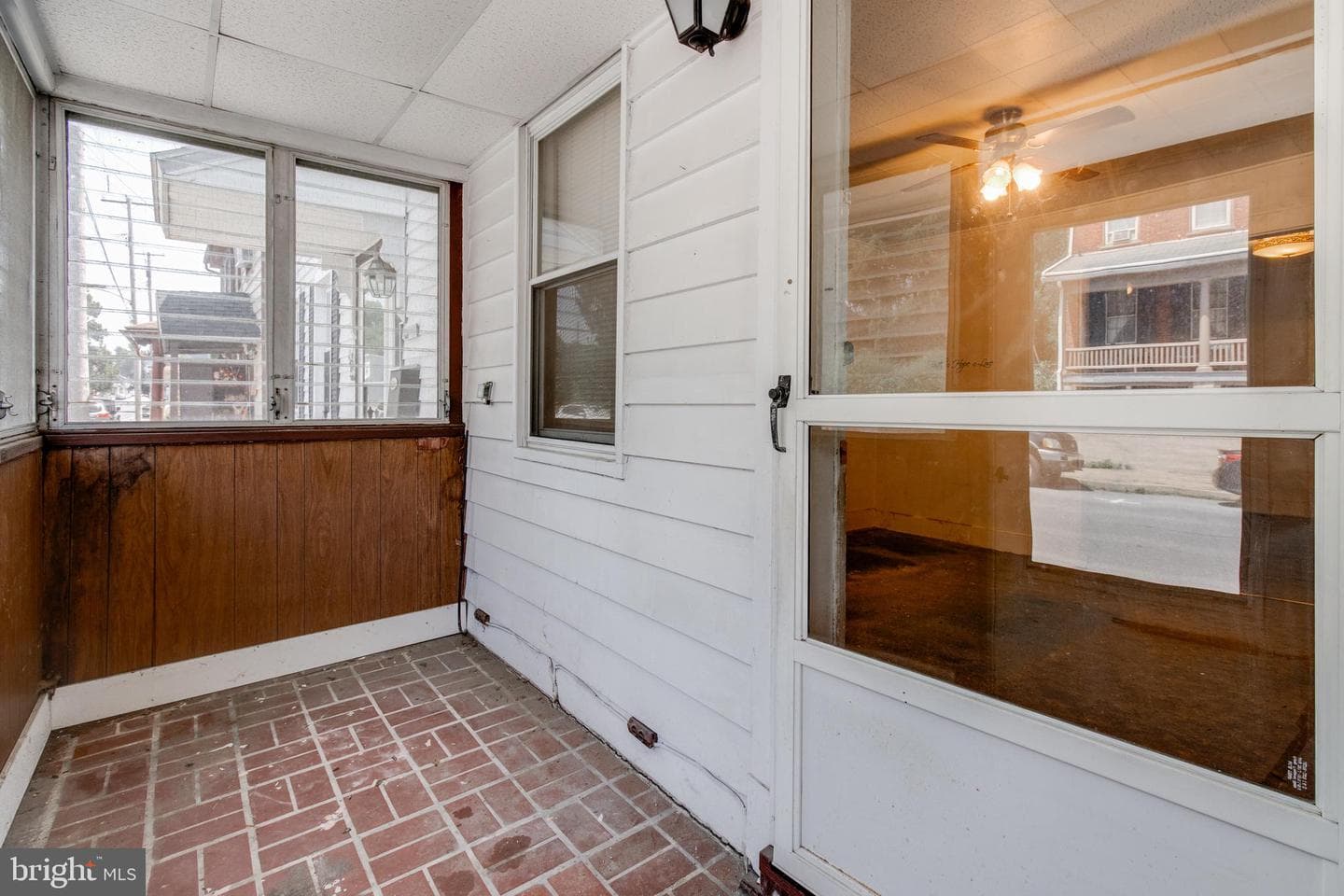 511 E Market Street photo 17