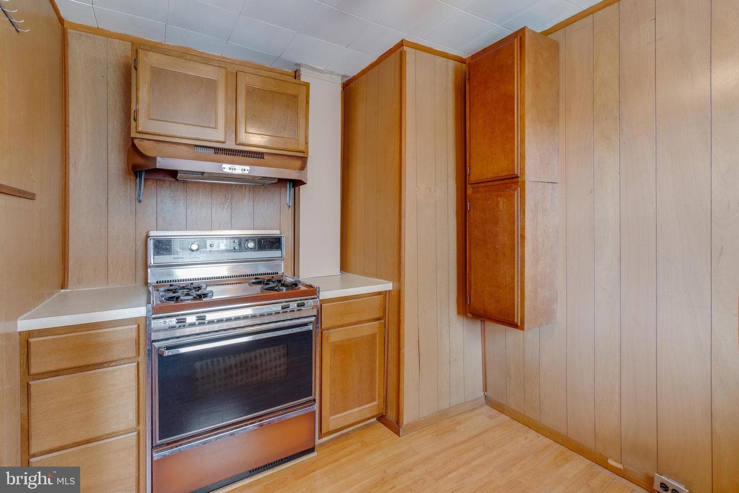 513 E Market Street photo 11
