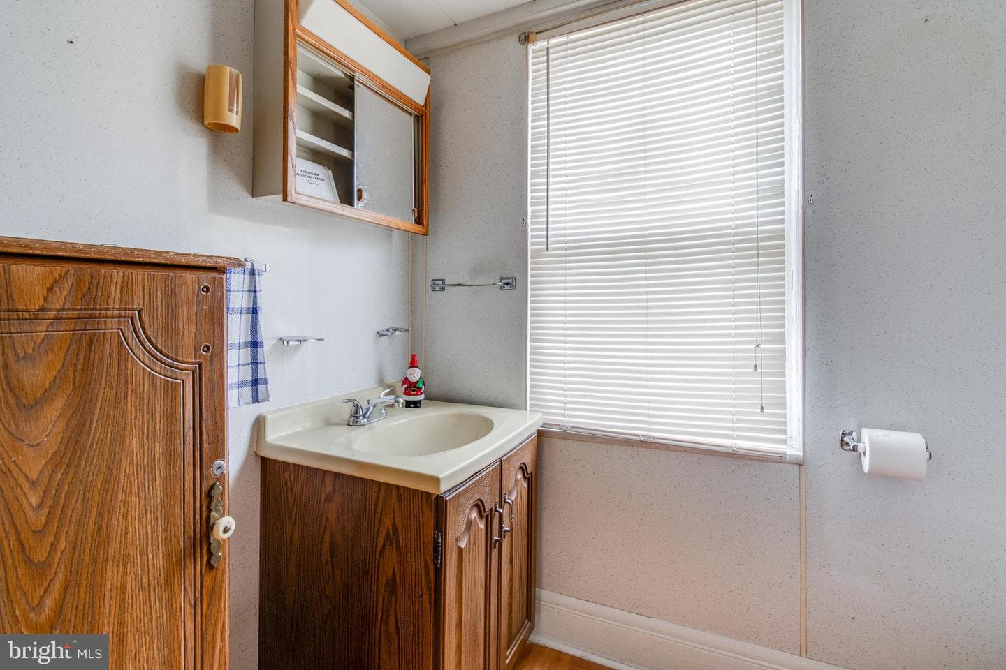 513 E Market Street photo 16