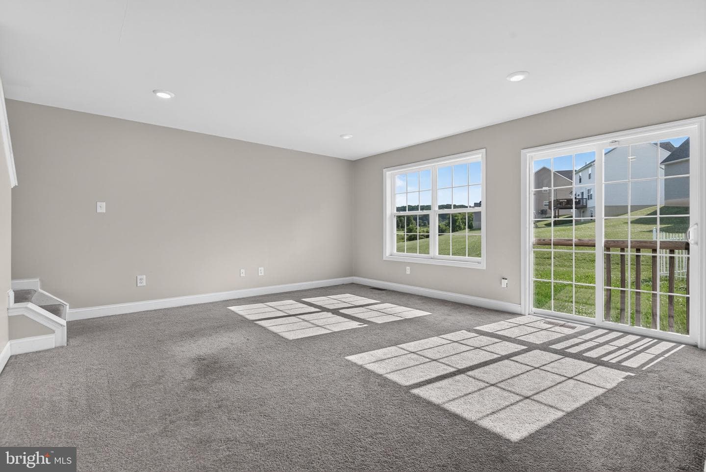 303 Magnolia Lane photo 11