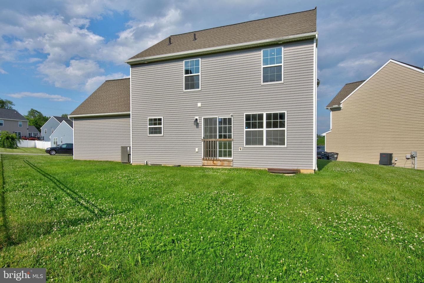 303 Magnolia Lane photo 25
