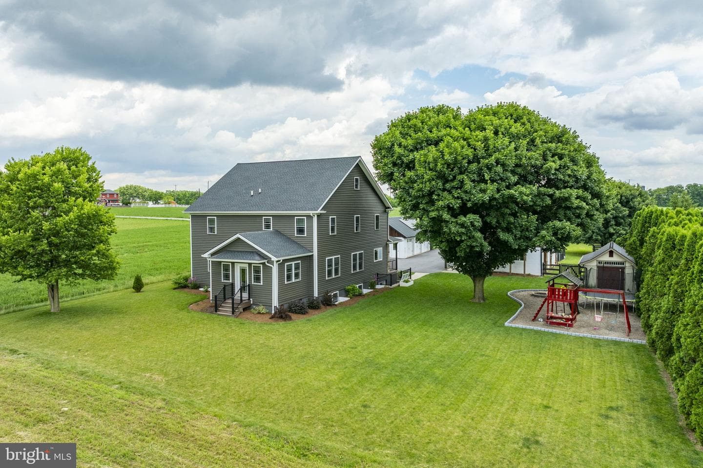 346 Lynwood Road photo 5