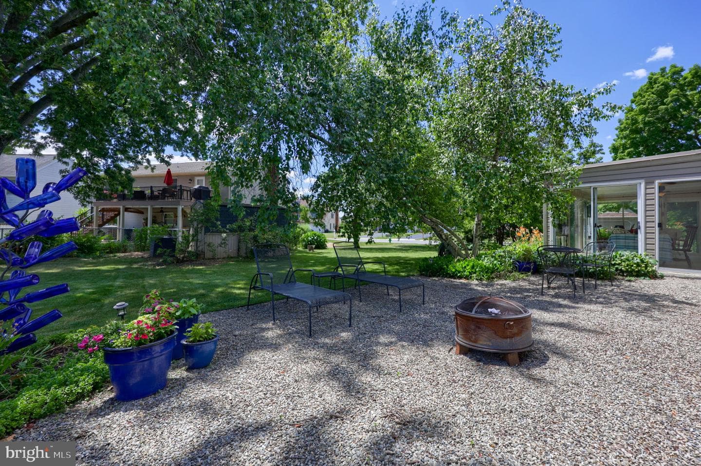 2202 Hershey Avenue photo 44